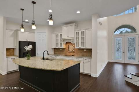 3298 Shinnecock Lane, Green Cove Springs FL - photo 13 of 68