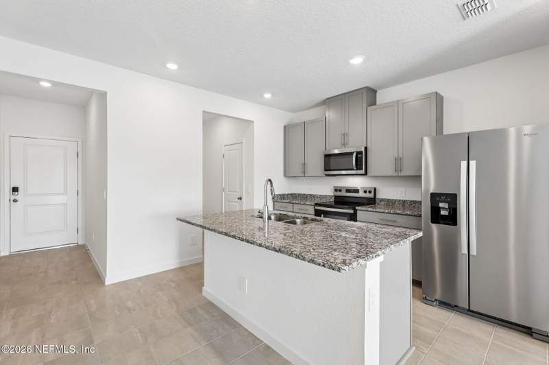 3 bedroom Townhouse at 3684 Luxor Way, District at Oakleaf Village, Middleburg — photo 5