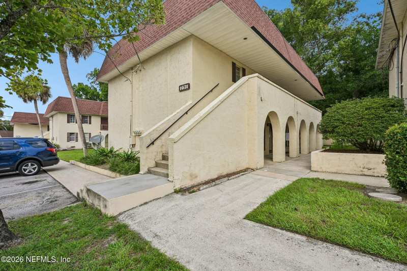1 bedroom Condominium at 1631 El Prado Road #4, Southbrook Condo, Jacksonville — photo 1