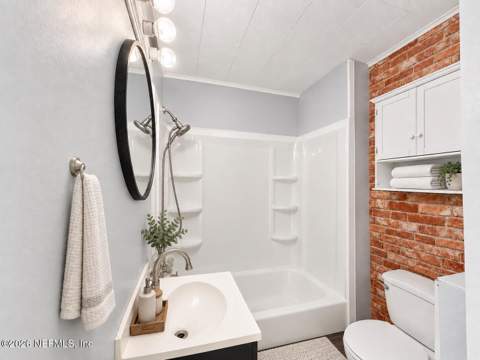 7208 Elwood Avenue, Jacksonville FL - photo 6 of 20