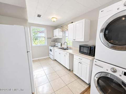 7208 Elwood Avenue, Jacksonville FL - photo 14 of 20