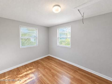 7208 Elwood Avenue, Jacksonville FL - photo 19 of 20
