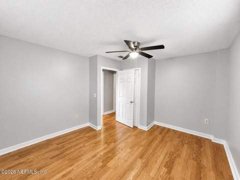 7208 Elwood Avenue, Jacksonville FL - photo 18 of 20