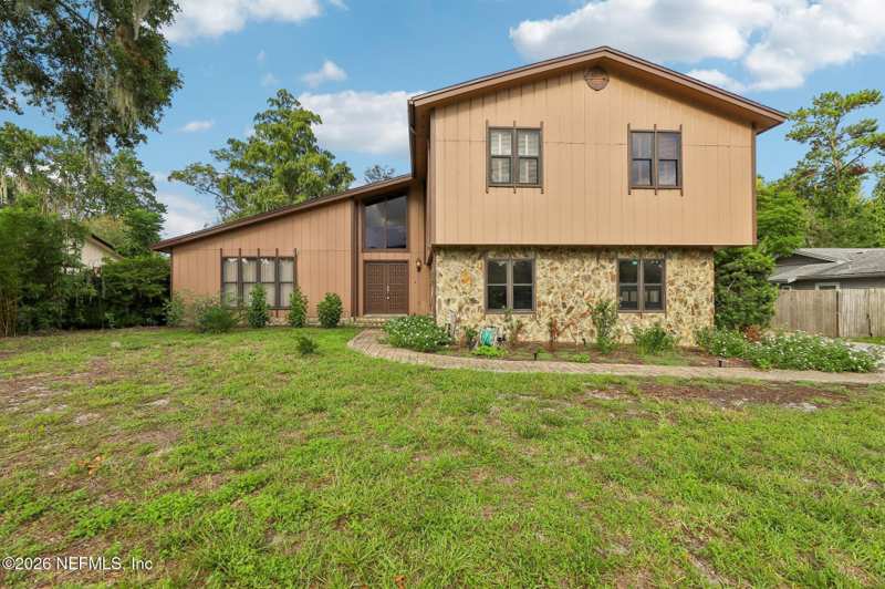 4 bedroom Single Family Residence at 3543 Lawrence Road, Lakeside Estates, Orange Park — photo 1