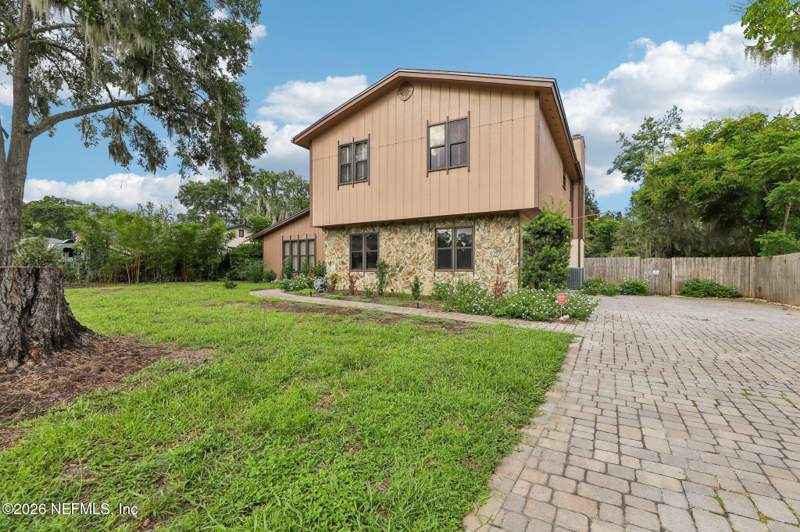 4 bedroom Single Family Residence at 3543 Lawrence Road, Lakeside Estates, Orange Park — photo 3