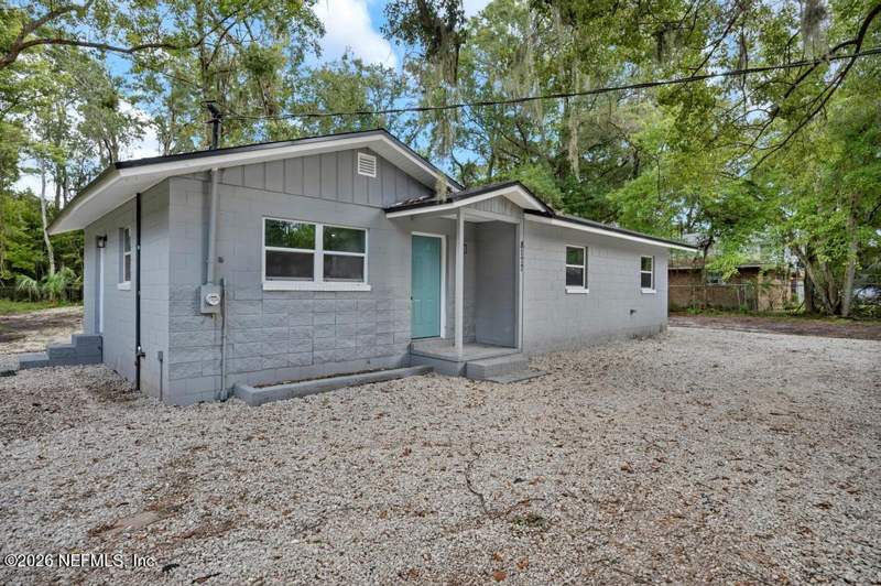 3 bedroom Single Family Residence at 8177 Waxwing Avenue, Lincoln Villas, Jacksonville — photo 2