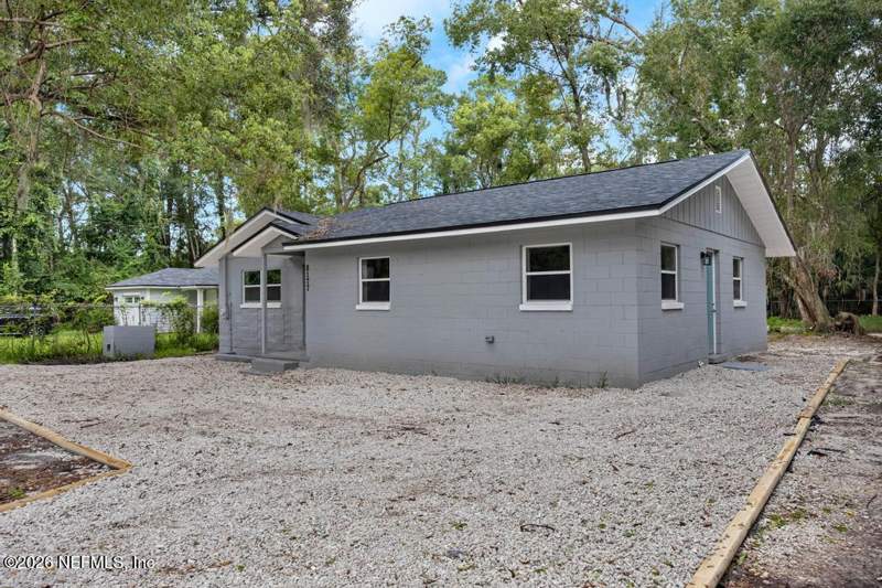 3 bedroom Single Family Residence at 8177 Waxwing Avenue, Lincoln Villas, Jacksonville — photo 3