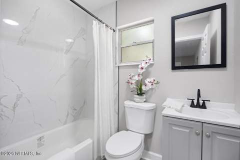 8177 Waxwing Avenue, Jacksonville FL - photo 15 of 33