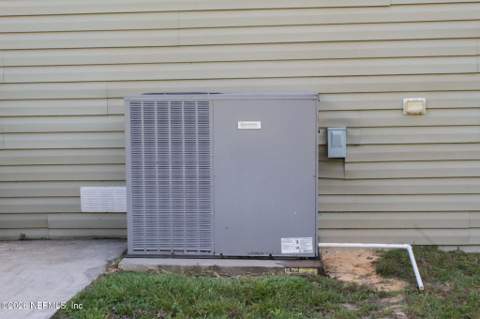 5720 Bitterroot Street, Keystone Heights FL - photo 7 of 25