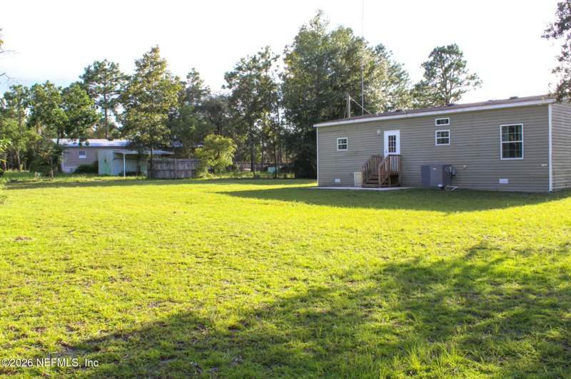 3 bedroom Mobile Home at 5720 Bitterroot Street, Big Tree Lakes, Keystone Heights — photo 3