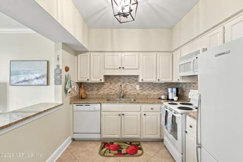 805 Spinnakers Reach Drive, Ponte Vedra Beach FL - photo 17 of 58