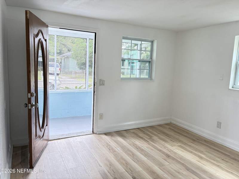 3 bedroom Single Family Residence at 1881 W 4th Street, College Park, Jacksonville — photo 3