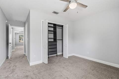 4994 Ballastone Drive, Jacksonville FL - photo 16 of 43