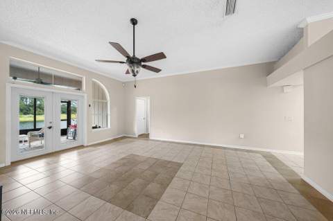 8843 Ivymill Place, Jacksonville FL - photo 16 of 38