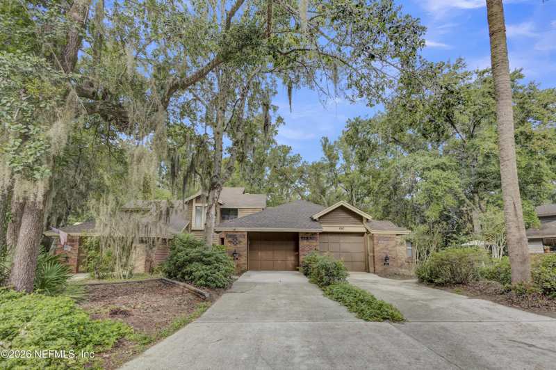 2 bedroom Townhouse at 645 Wells Landing Drive, Wells Landing, Orange Park — photo 1