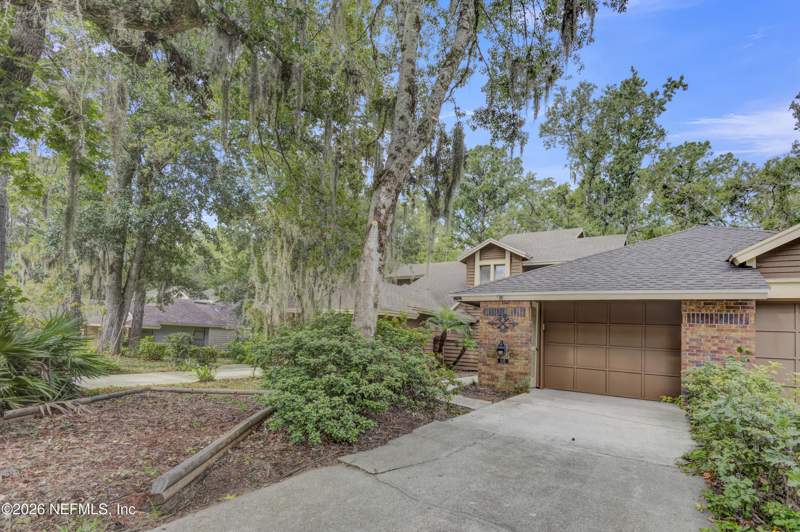 2 bedroom Townhouse at 645 Wells Landing Drive, Wells Landing, Orange Park — photo 2