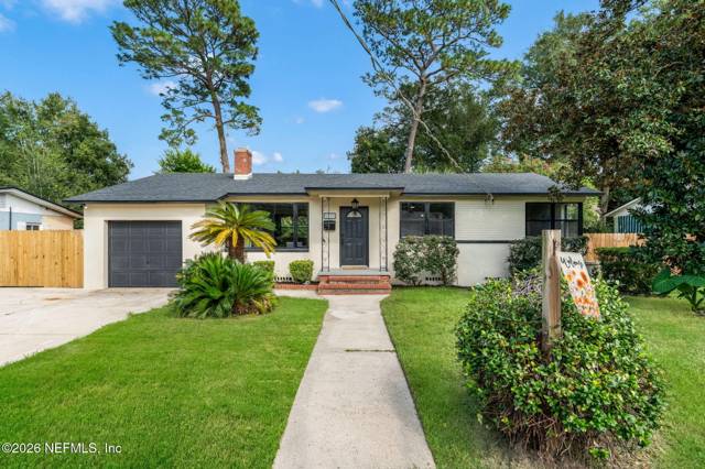 6325 MERCER Circle