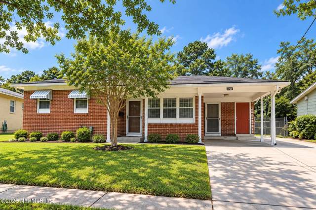 2729 W SACK Drive