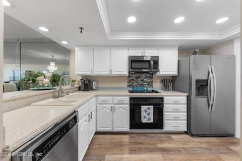 1221 1st Street #2B, Jacksonville Beach FL - photo 15 of 45
