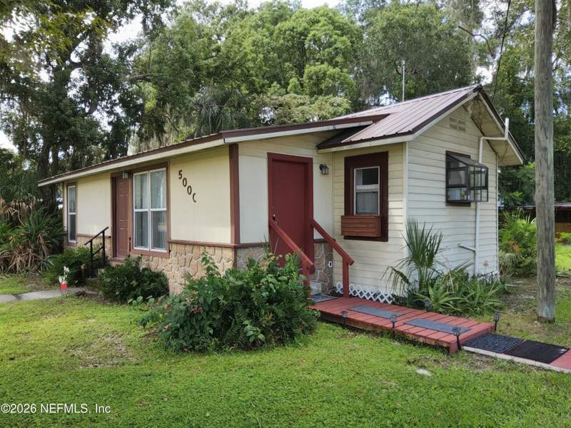 1 bedroom Single Family Residence at 5000 Elm Street, Welaka, Welaka — photo 3