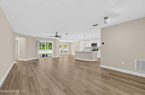331 Meadow Ridge Drive, St. Augustine FL - photo 7 of 36