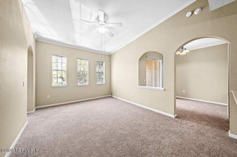 10075 Gate Parkway #1907, Jacksonville FL - photo 9 of 36