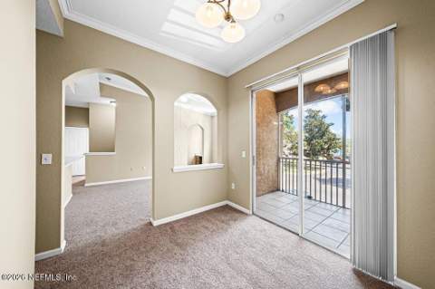 10075 Gate Parkway #1907, Jacksonville FL - photo 13 of 36