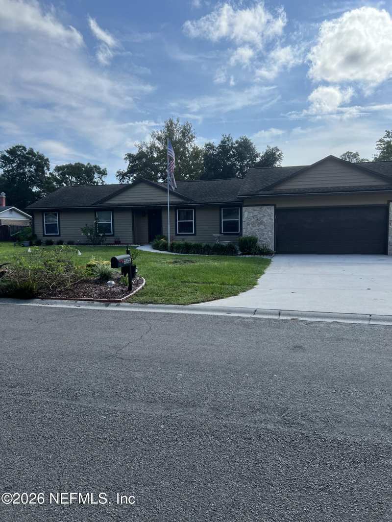 3 bedroom Single Family Residence at 8159 Niska Trail, Indian Trails, Jacksonville — photo 1