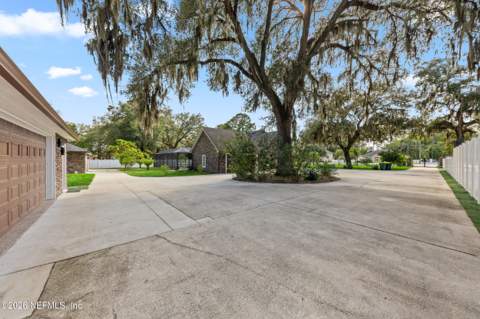 11017 Hood Road, Jacksonville FL - photo 13 of 76