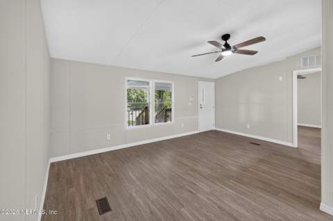 10105 Vaughan Avenue, Hastings FL - photo 12 of 51