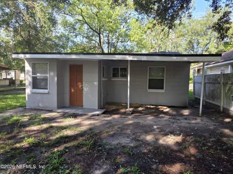 9121 Adams Avenue, Jacksonville FL - photo 14 of 15