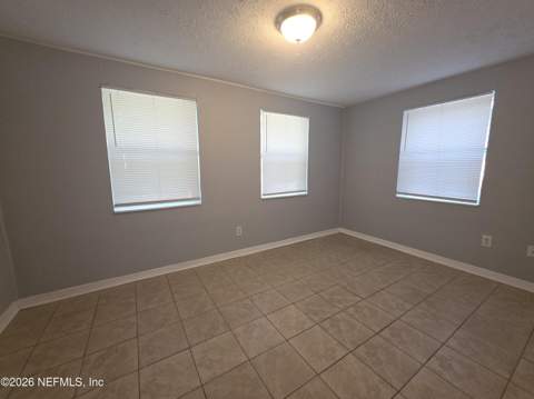 9121 Adams Avenue, Jacksonville FL - photo 8 of 15