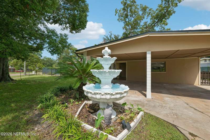 4 bedroom Single Family Residence at 5121 Dunstan Road, Sherwood Forest, Jacksonville — photo 4
