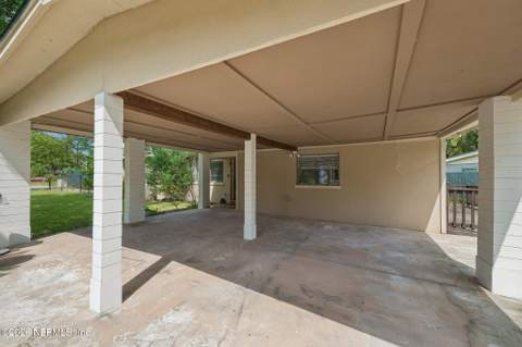 5121 Dunstan Road, Jacksonville FL - photo 6 of 43