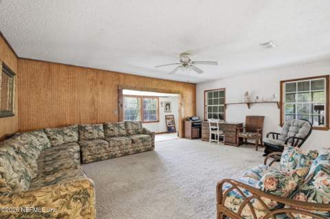 48565 Crawford Lane, Hilliard FL - photo 16 of 58