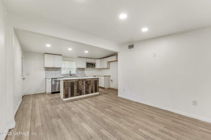 3 bedroom Single Family Residence at 4104 Owen Avenue, Cleveland Heights, Jacksonville — photo 5