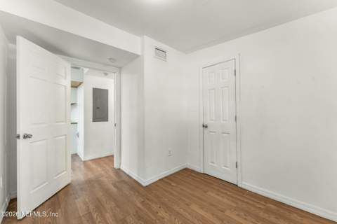 4104 Owen Avenue, Jacksonville FL - photo 9 of 17