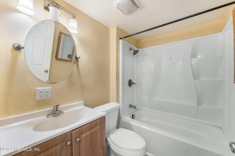 4104 Owen Avenue, Jacksonville FL - photo 10 of 17