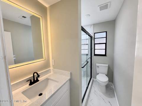 4942 Spring Glen Road, Jacksonville FL - photo 16 of 23
