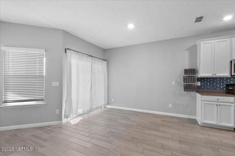 12658 Josslyn Lane, Jacksonville FL - photo 8 of 21