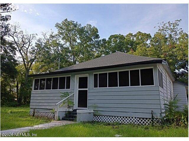 3 bedroom Single Family Residence at 2900 Thomas Street, Woodstock, Jacksonville — photo 3