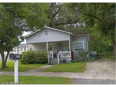 1738 W 20Th Street, home for sale on W 20Th Street