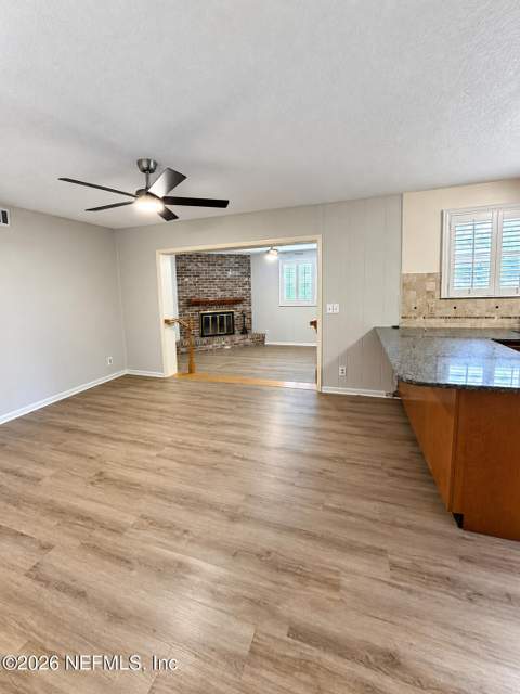 1834 Memory Lane, Jacksonville FL - photo 16 of 37