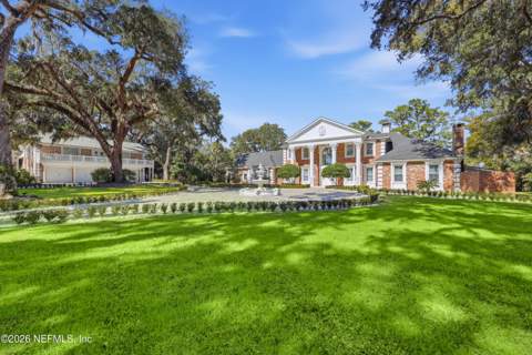 1370 Moss Creek Drive, Jacksonville FL - photo 15 of 126