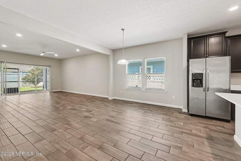 3 bedroom Single Family Residence at 3906 Arbor Mill Circle, Arbor Mill At Oakleaf Plantation, Orange Park — photo 2