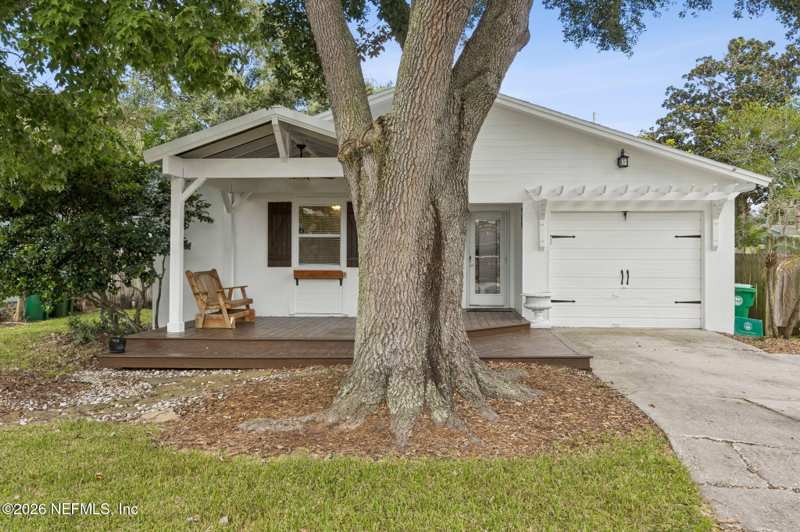 3 bedroom Single Family Residence at 909 16th Street, Jax Beach, Jacksonville Beach — photo 1