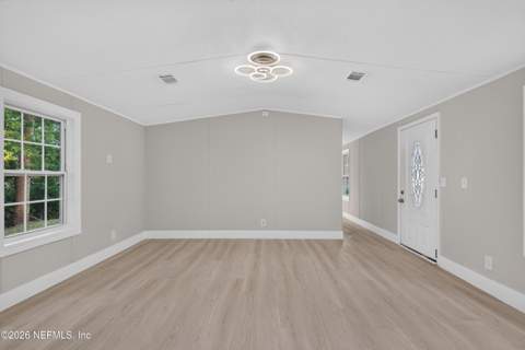 4565 Appleton Avenue, Jacksonville FL - photo 9 of 47