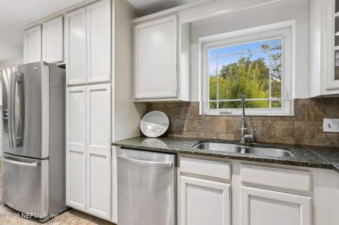 909 16th Street, Jacksonville Beach FL - photo 12 of 42