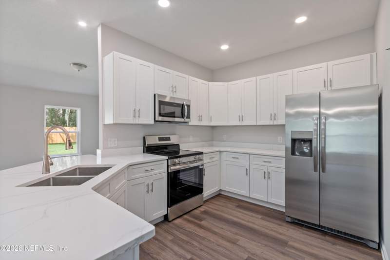 3 bedroom Single Family Residence at 302 S 14th Street, Palatka Blks, Palatka — photo 2