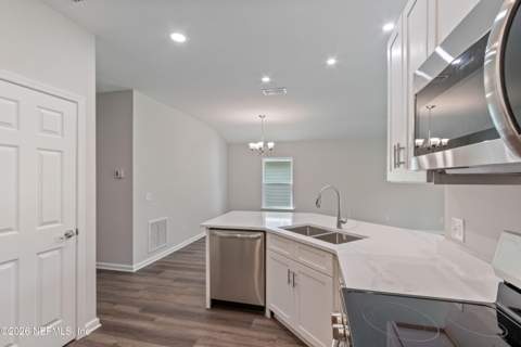 302 S 14th Street, Palatka FL - photo 13 of 28